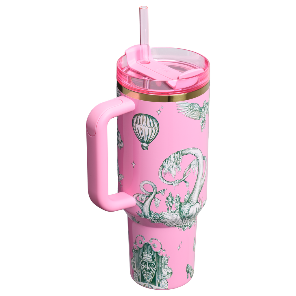 Car-Cup Friendly The Wicked for Good Quencher H2.0 Flowstate Tumbler D245R - 40oz Large Capacity Car-Cup Friendly Quencher Detail